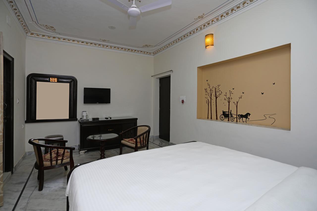 Oyo Home Heritage Near City Palace Udaipur Exterior photo